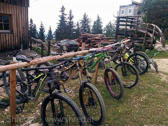 bikes parking at petzen flow country trail
